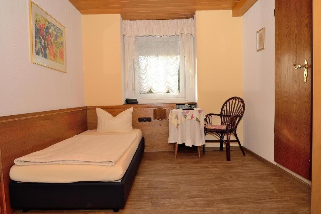 Weinhaus Hotel Zum Josefshof Graach Pokój zdjęcie